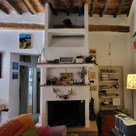Ferienwohnung La Casa Di Dina Castelmuzio Exterior foto